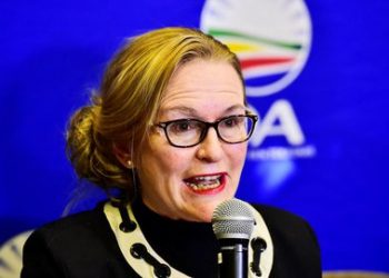 Zille, Cele at odds over soldier deployment